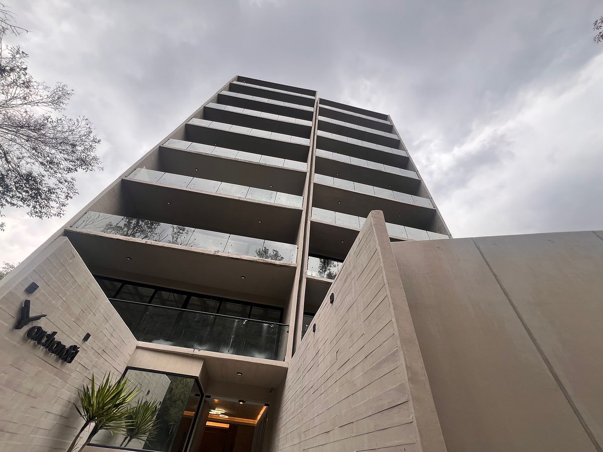 NEW APARTMENT WITH TERRACE IN AHUEHUETES BOSQUES DE LAS LOMAS, photo 1 of 41