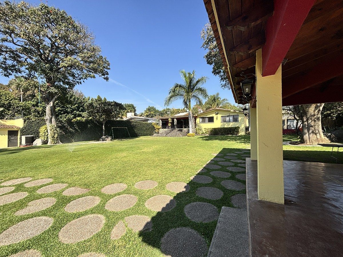 Casa en Jardines de Ahuatepec, Cuernavaca, foto 45 de 50