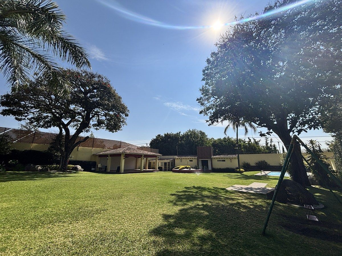 Casa en Jardines de Ahuatepec, Cuernavaca, foto 48 de 50