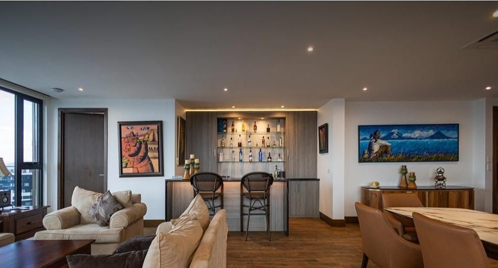 Apartamento en Venta | Edificio Gaura, Zona 15 - Image 4