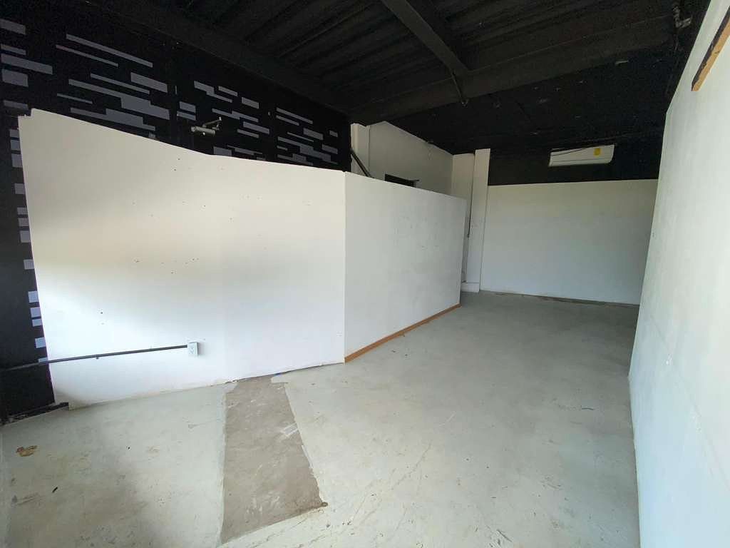 Local Comercial para Aluguel na Av. Huayacán, Cancún | 120 m², foto 1 de 12