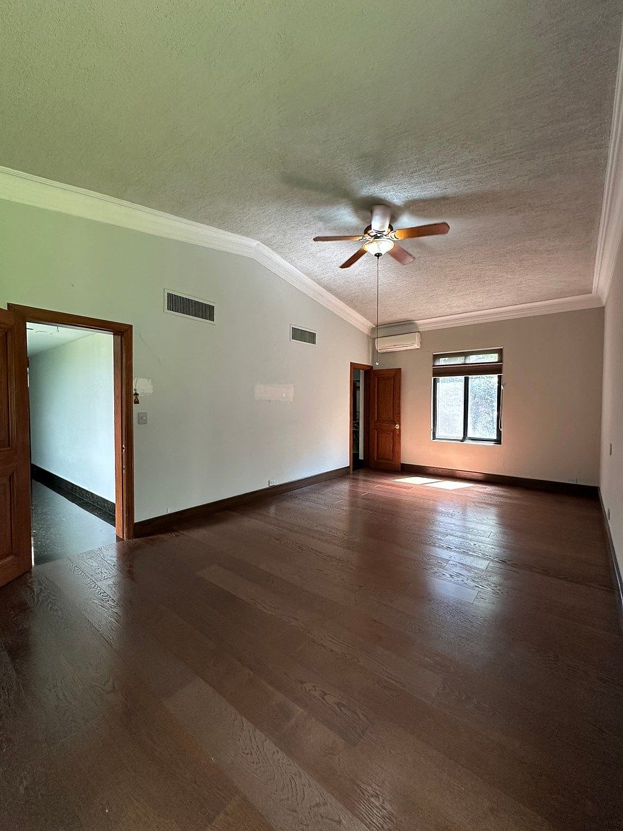 Casa en Del Valle, San Pedro Garza García, foto 2 de 9
