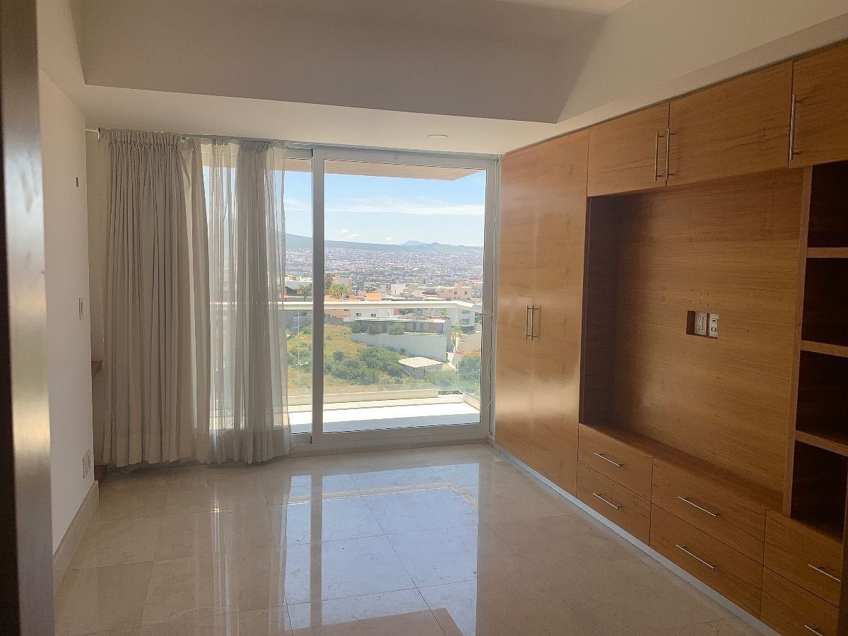 Apartment in El Campanario, Querétaro, photo 4 of 12