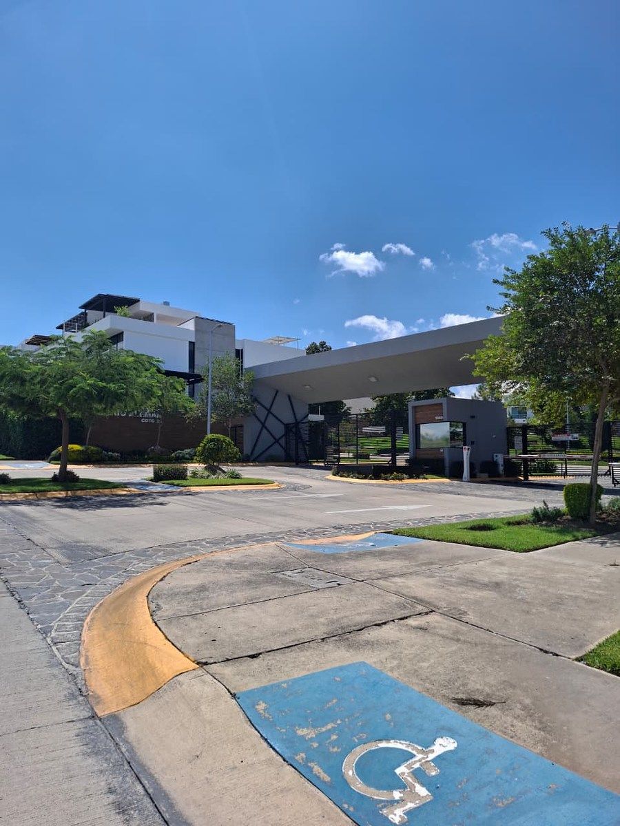 TERRENO 94 COM LOCALIZAÇÃO PREMIUM NO COTO ALEMÁN | VALLE IMPERIAL, foto 1 de 14