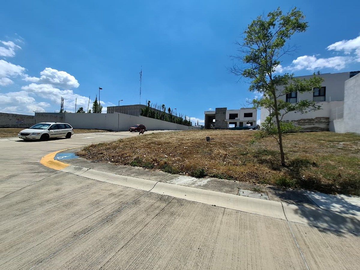Lote em Valle Imperial, Zapopan, foto 9 de 14