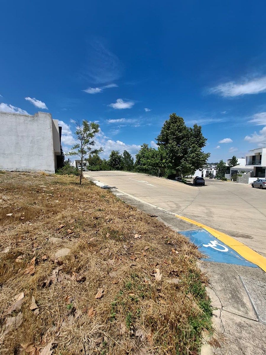 Lote em Valle Imperial, Zapopan, foto 12 de 14