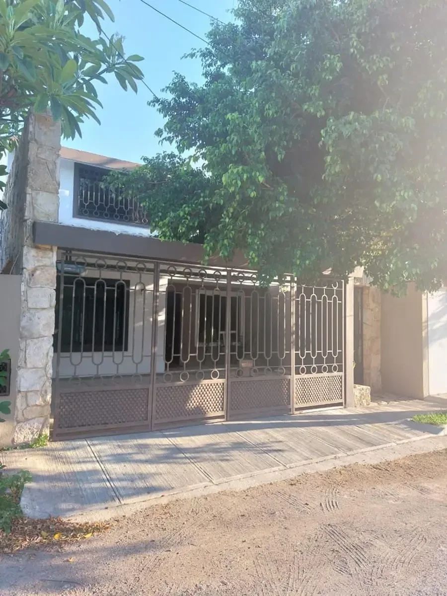 House for sale in Mérida, Francisco de Montejo, photo 1 of 25