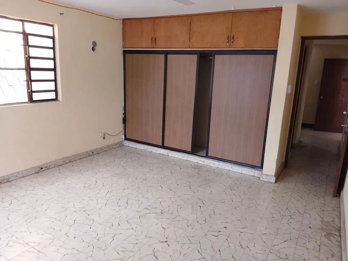 House in García Gineres, Mérida, photo 12 of 19