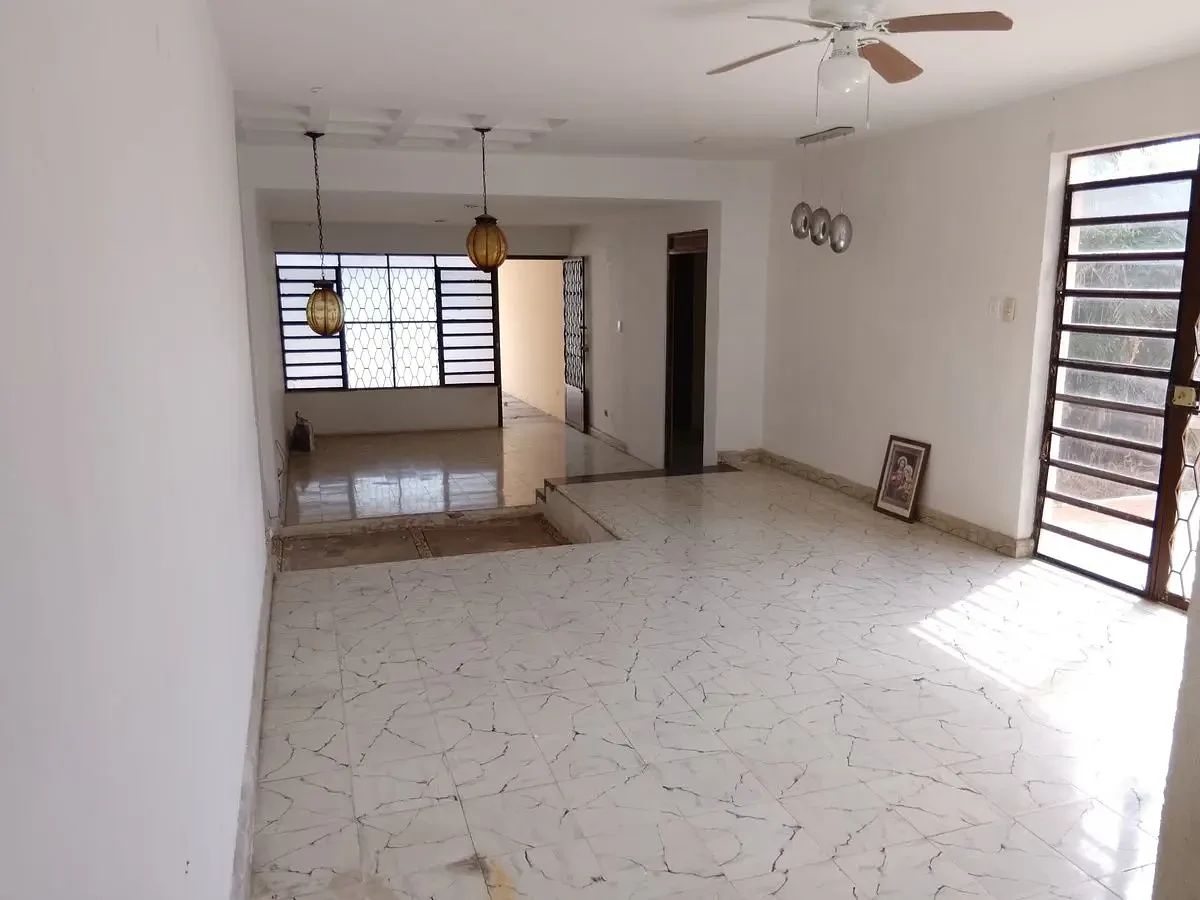 House in García Gineres, Mérida, photo 14 of 19