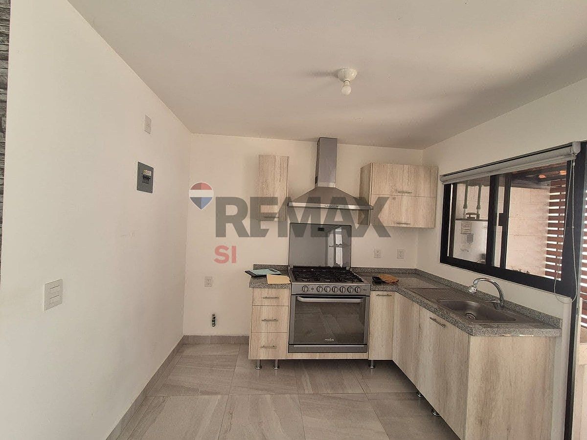 Casa em Zákia, El Marqués, foto 5 de 23