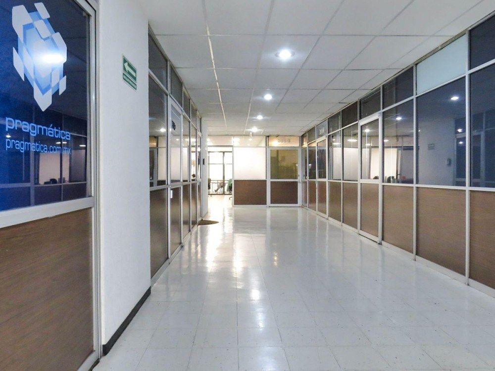 Edificio en Ciudad Satélite, Naucalpan de Juárez, foto 3 de 33