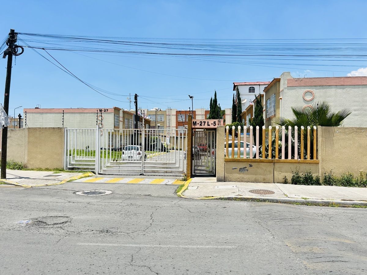 Casa en condominio en Los Héroes Ozumbilla, Tecamac, foto 4 de 37