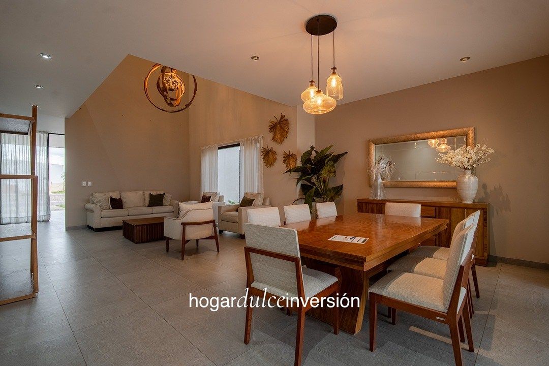 Casa en La Campiña del Bosque, León, foto 3 de 12