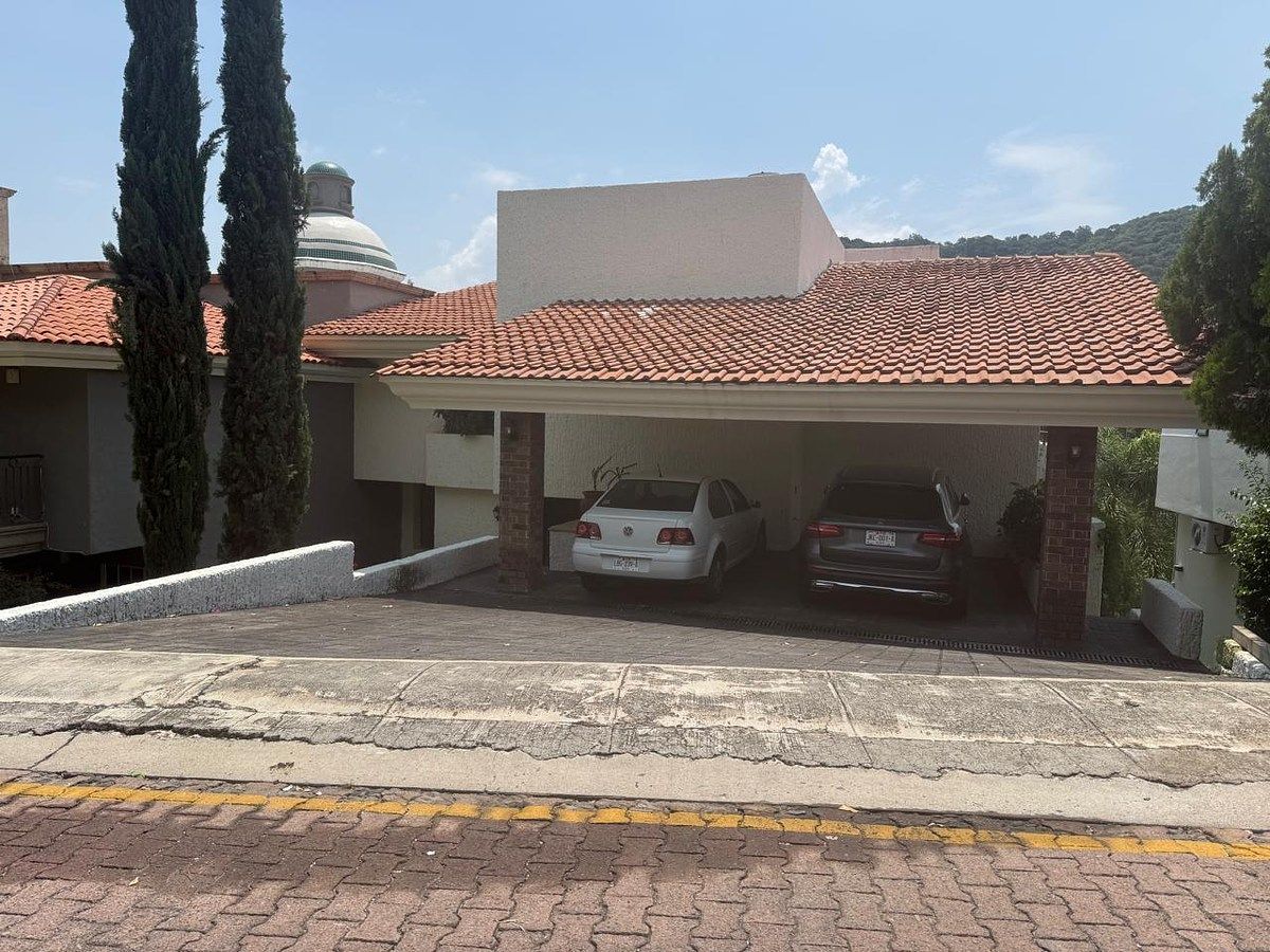 CASA EN RENTA EN LAS CAÑADAS, foto 1 de 51