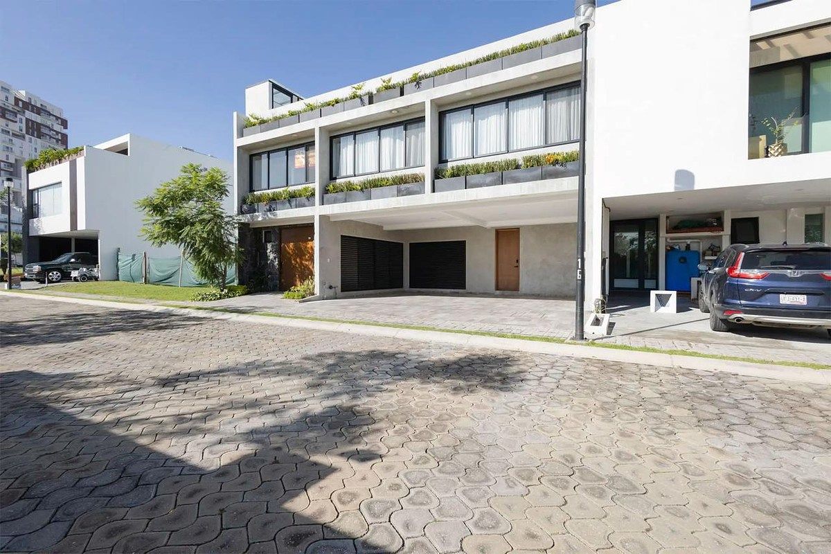 VENDA CASA PARQUE POTOSI, LOMAS DE ANGELÓPOLIS III, foto 1 de 24