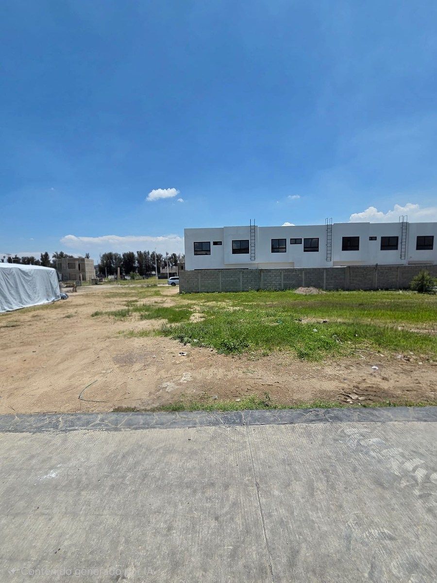 Lote em Valle Imperial, Zapopan, foto 2 de 9