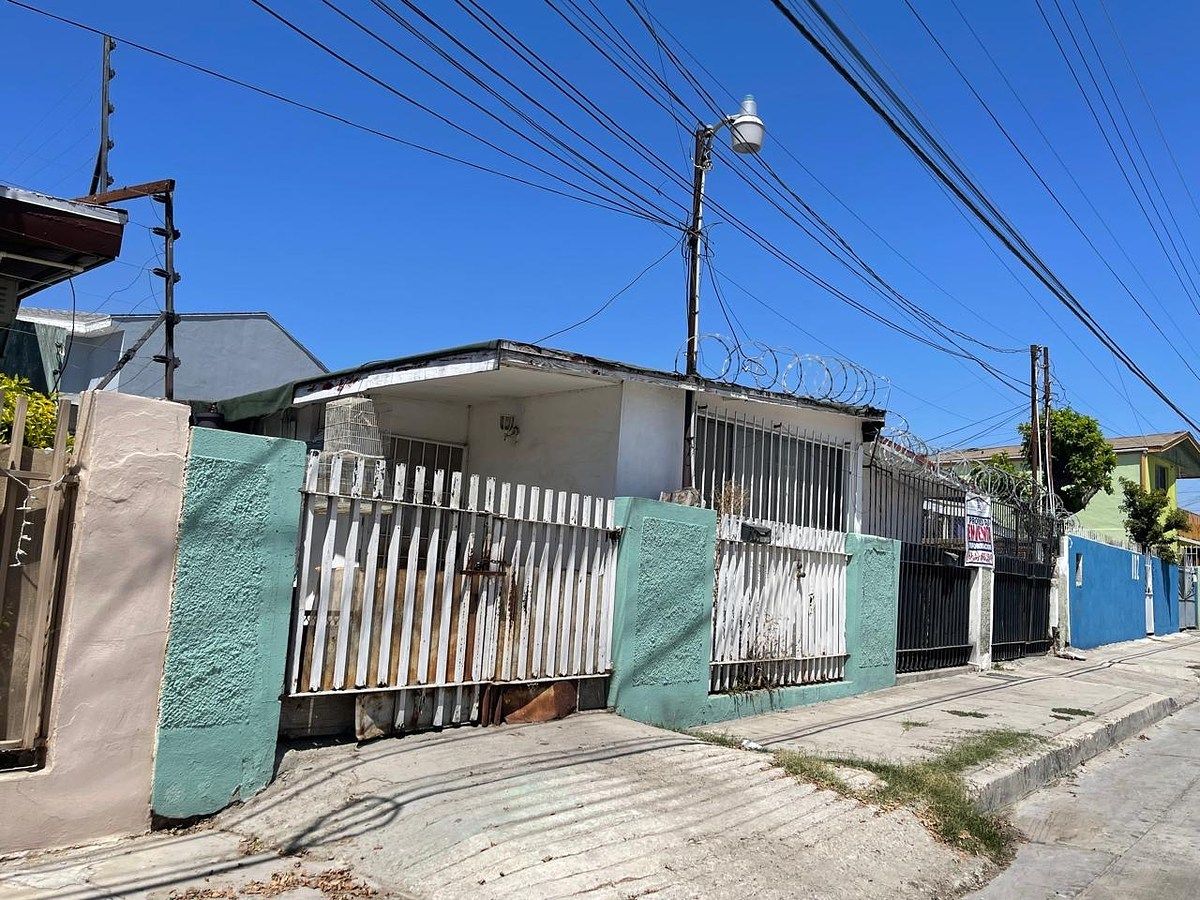 Casa em Burócrata Ruiz Cortines, Tijuana, foto 2 de 5