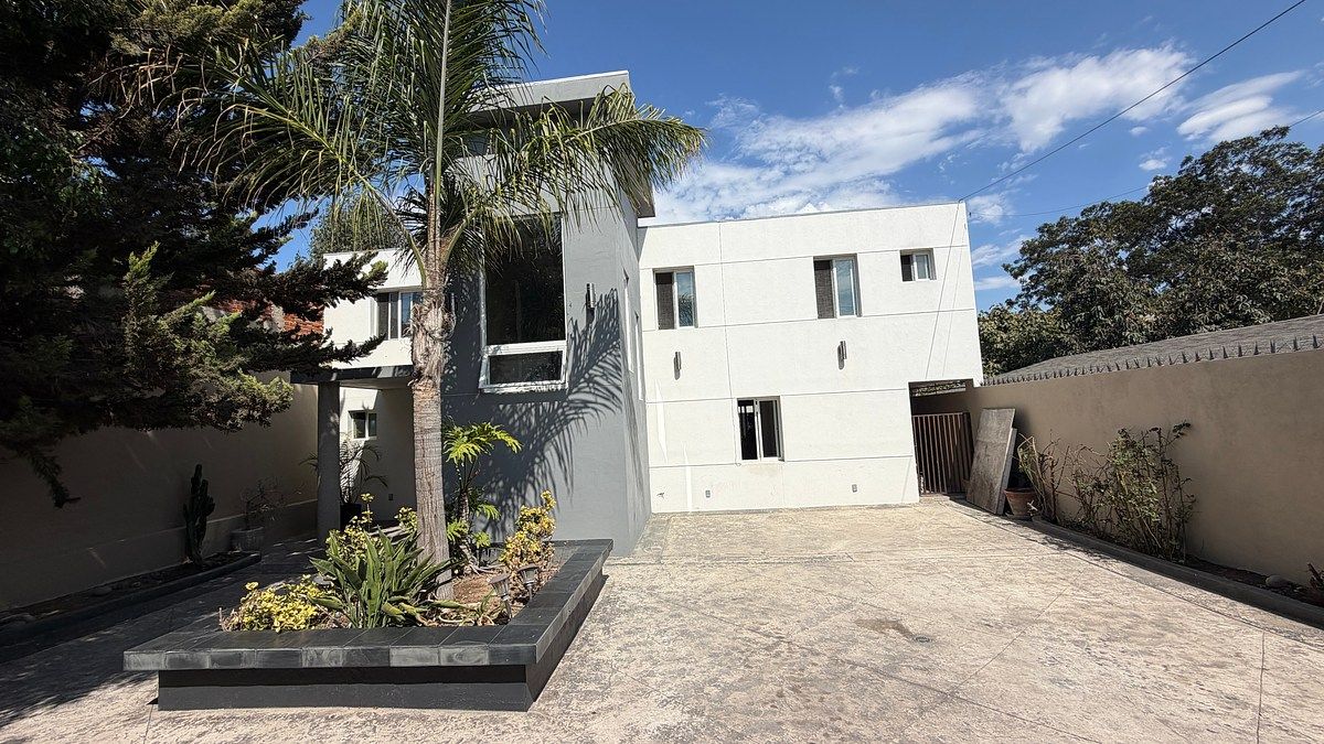 Casa en Valle del Rubí Sección Lomas, Tijuana, foto 2 de 32