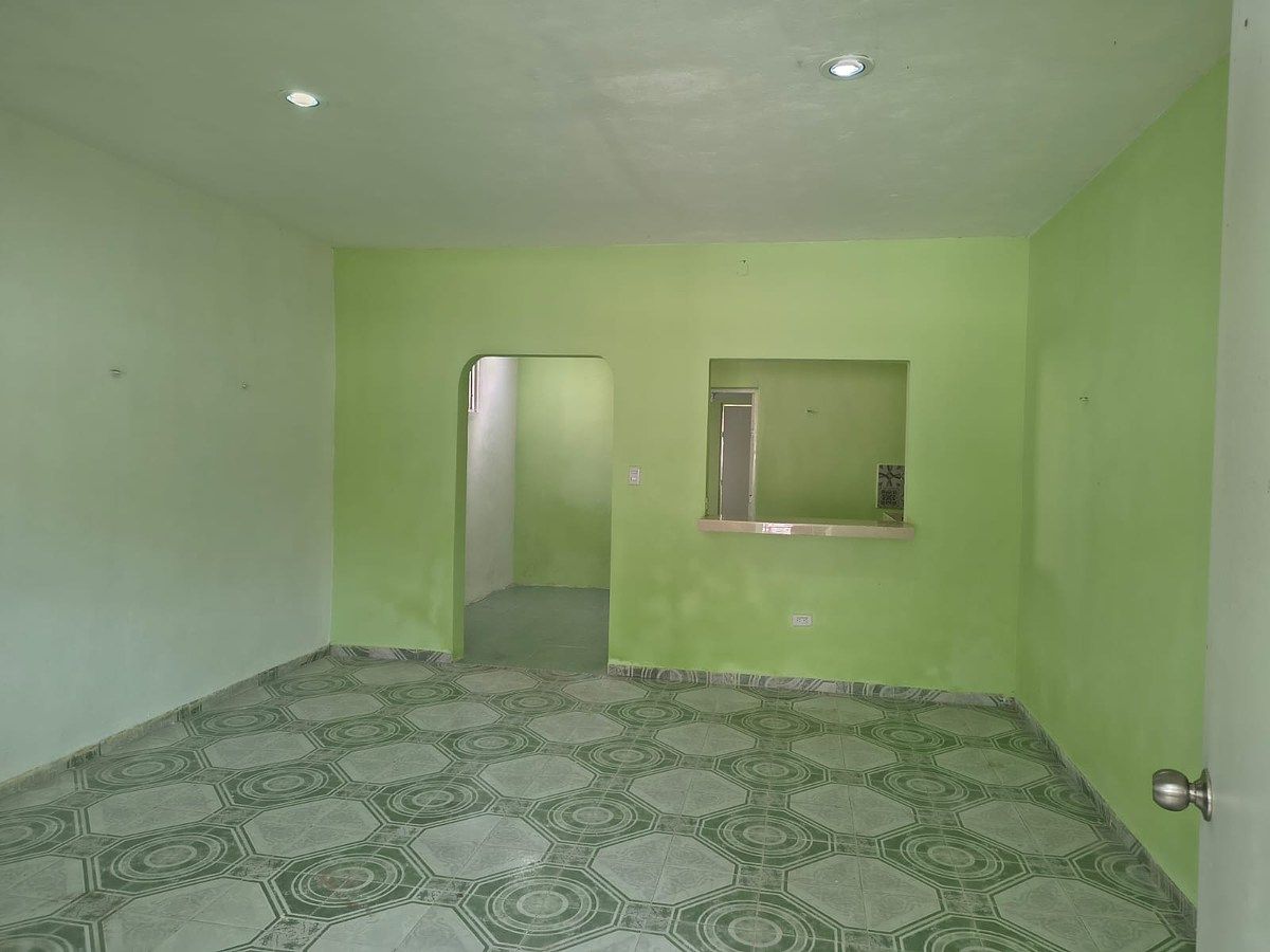 Casa en Amalia Solorzano, Mérida, foto 3 de 12