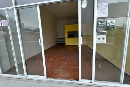 COMMERCIAL LOCAL FOR RENT COLINAS DEL SANTUARIO