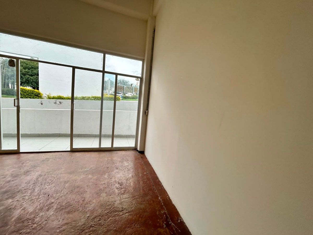 Local comercial en Los Olvera, Corregidora, foto 4 de 7