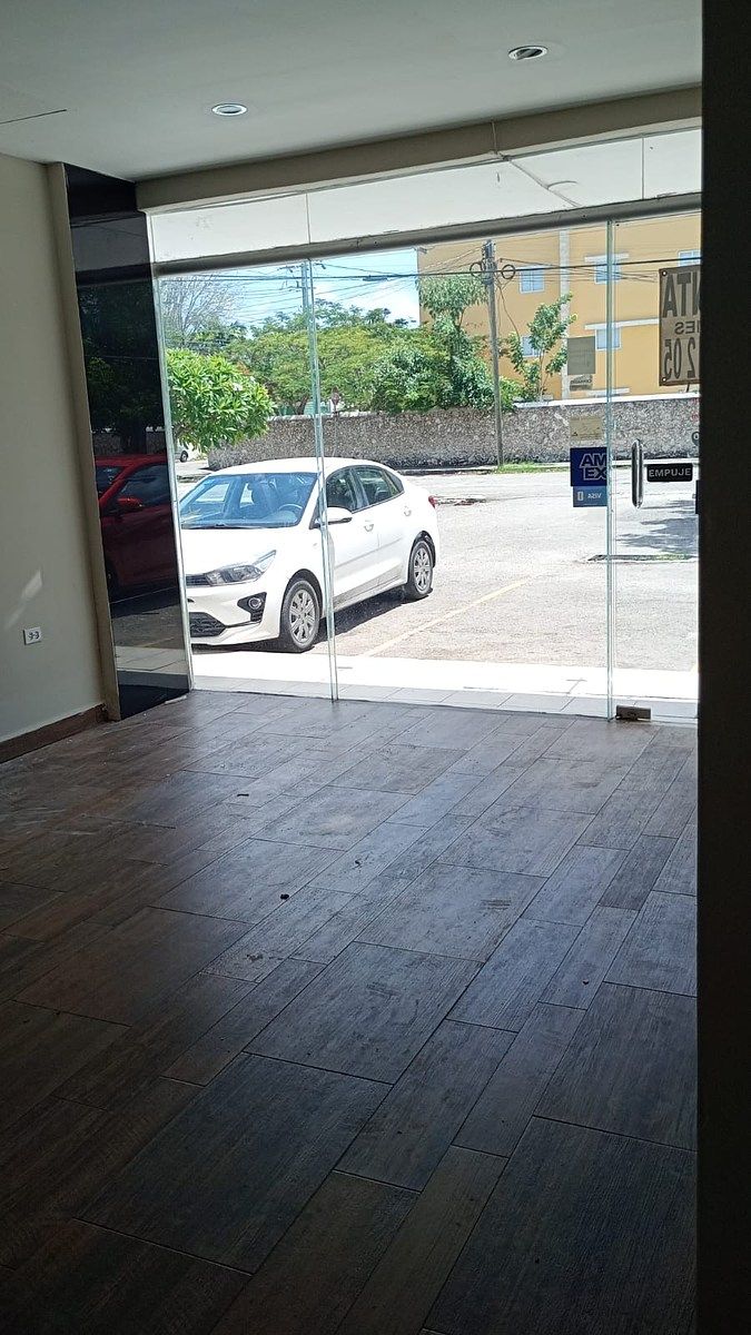 LOCAL COMERCIAL DE 145 M2 EN LA COLONIA MEXICO, foto 1 de 8