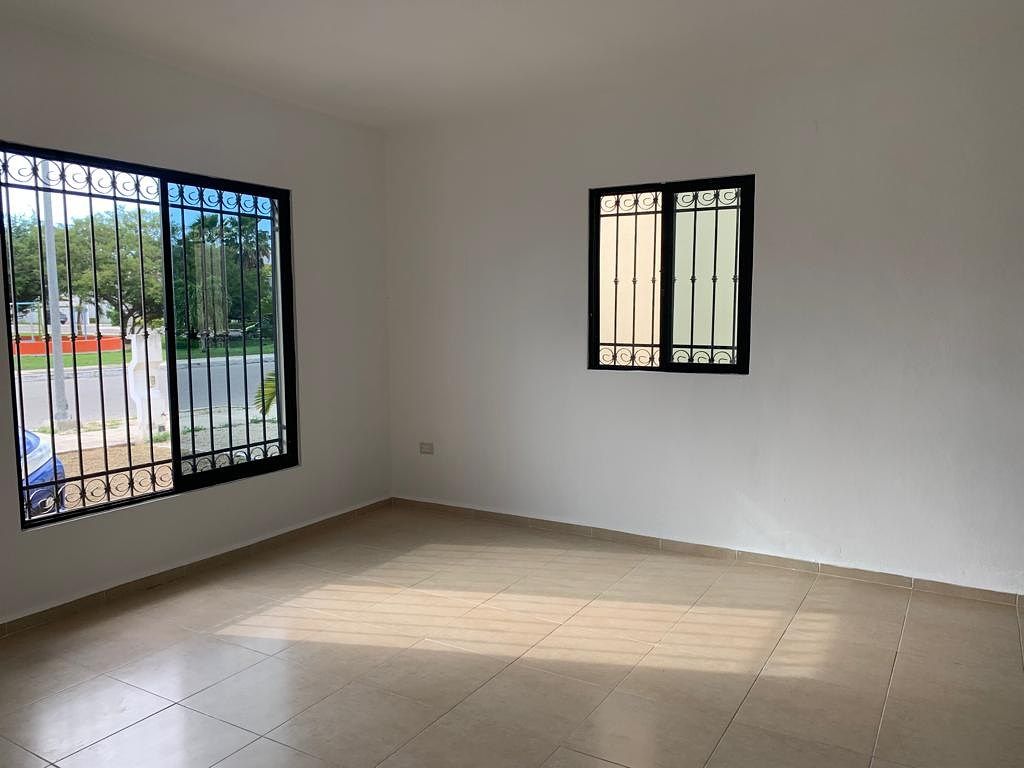 Casa en Gran Santa Fe, Mérida, foto 3 de 22