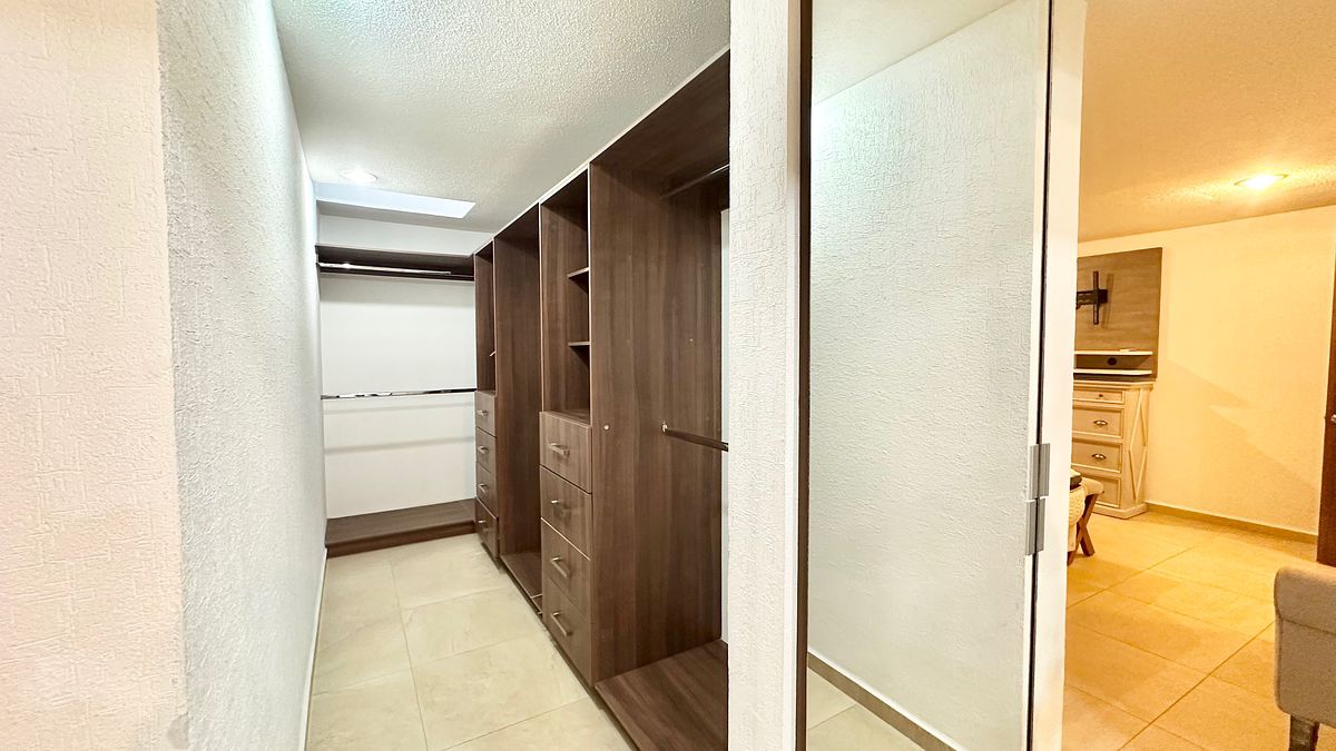 Vestidor, foto 17 de 26