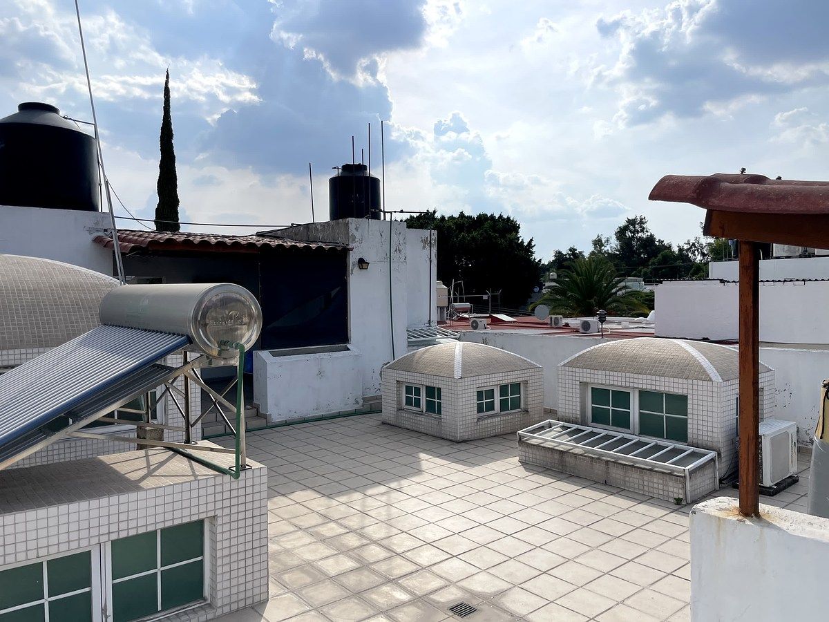 House in Bosques de La Victoria, Guadalajara, photo 8 of 15