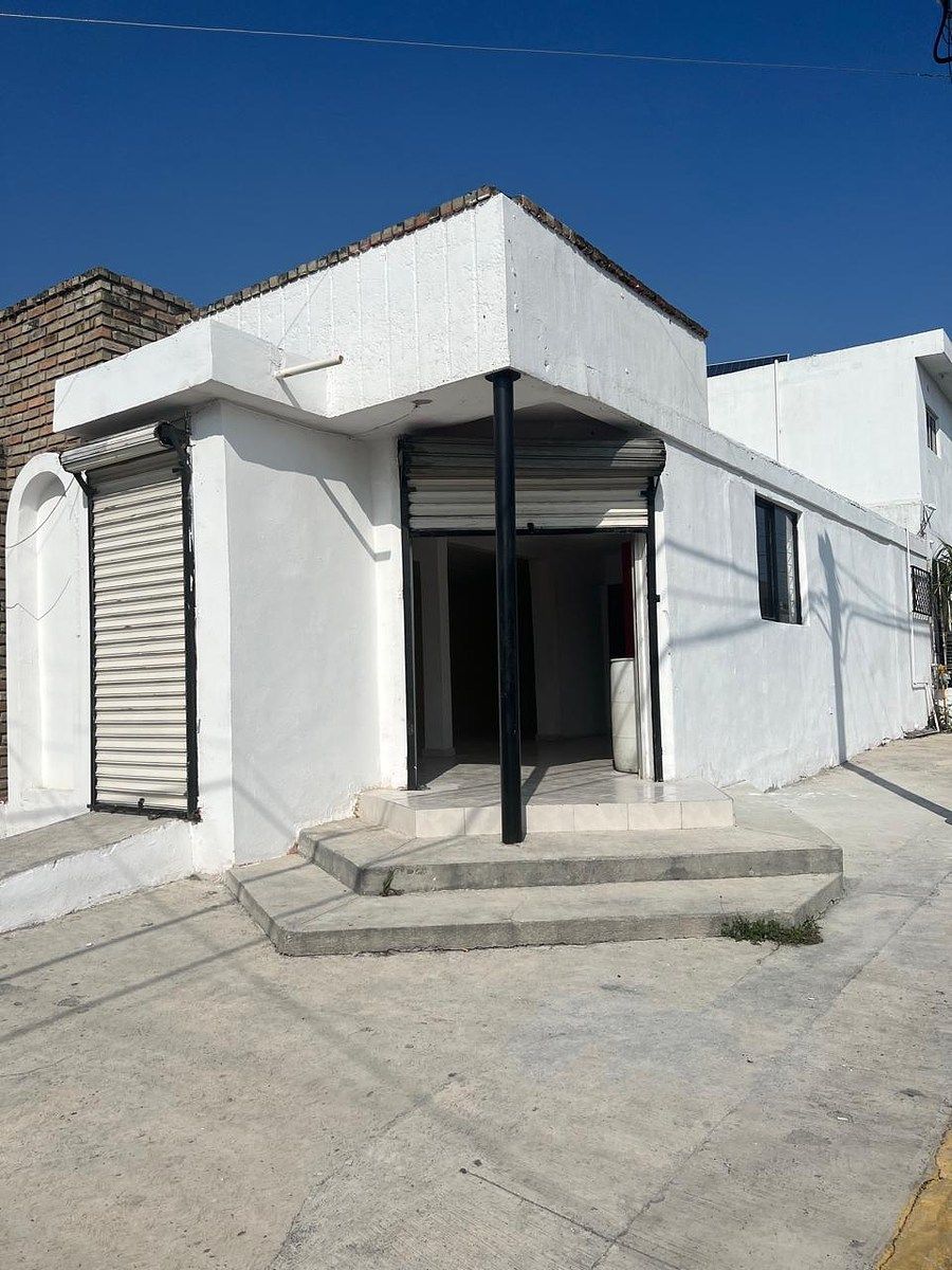 Retail Space in Residencial Paseo de los Angeles, San Nicolás de los Garza, photo 2 of 10