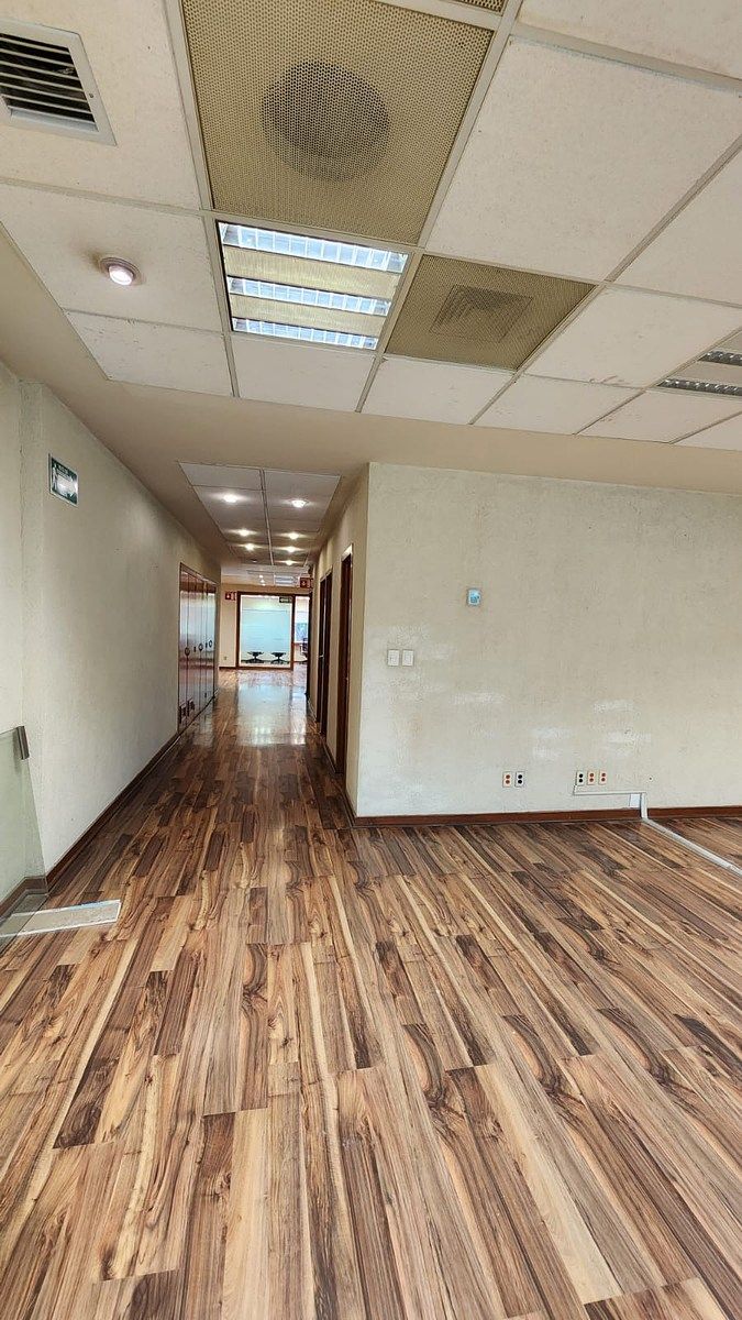 Sala Comercial em Country Club, Guadalajara, foto 6 de 16