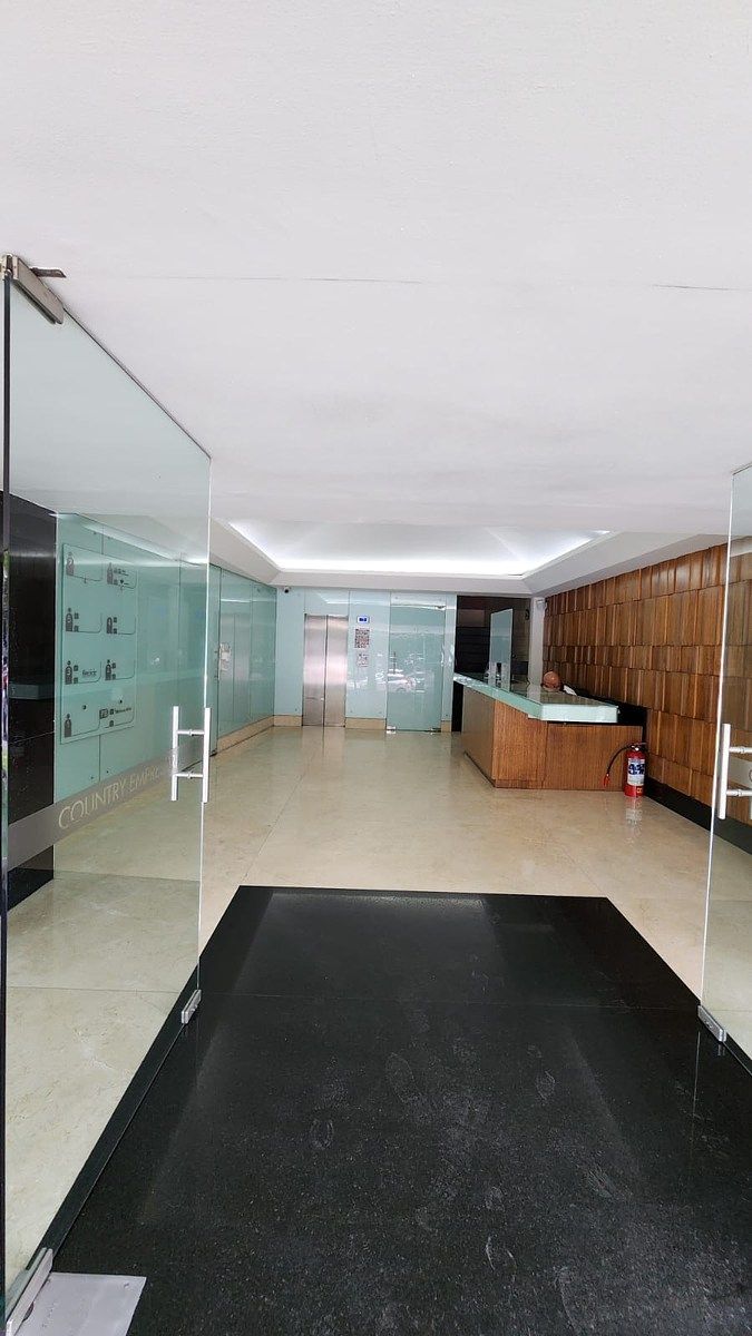 Sala Comercial em Country Club, Guadalajara, foto 5 de 16