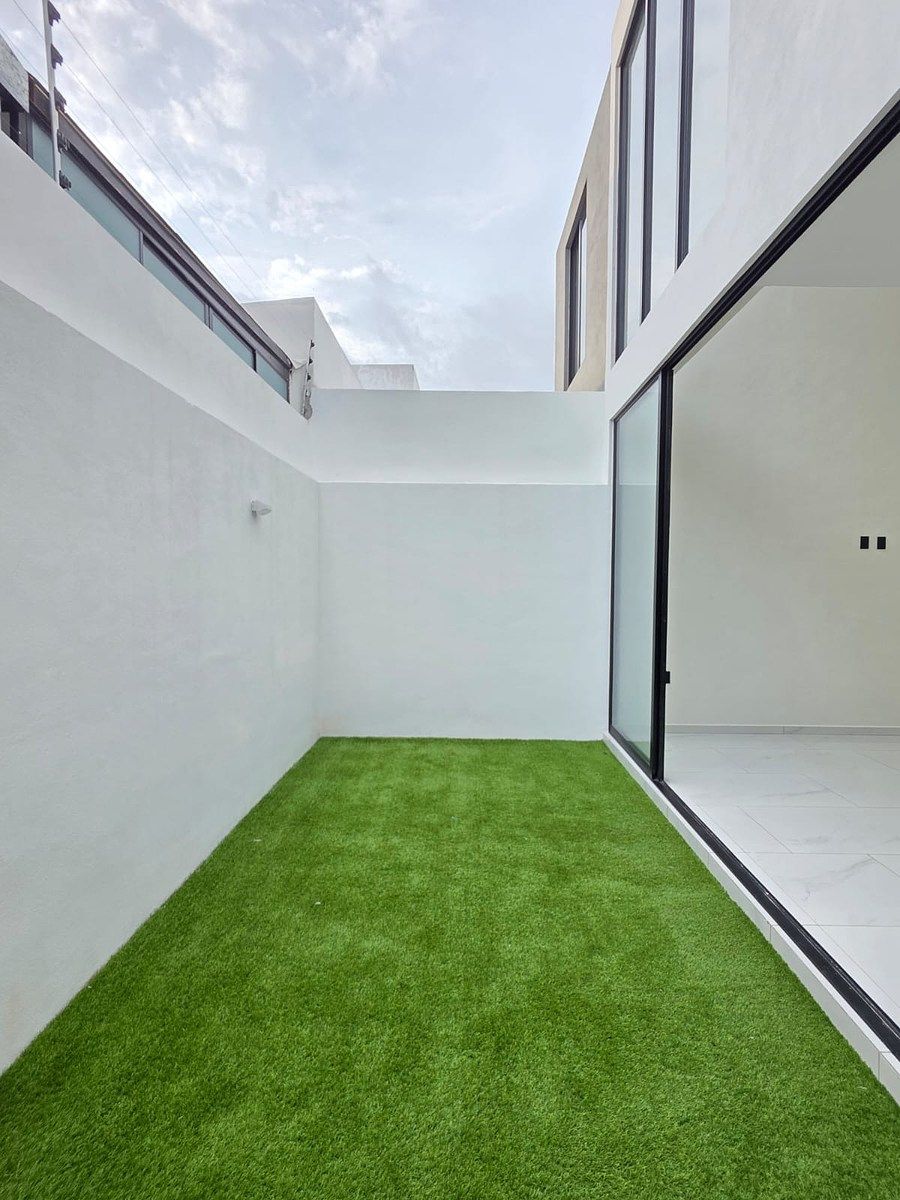 House in Las Colinas, Villa de Alvarez, photo 10 of 22