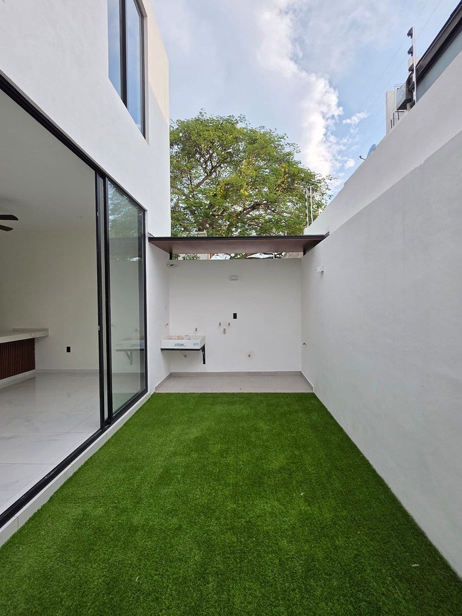 House in Las Colinas, Villa de Alvarez, photo 11 of 22