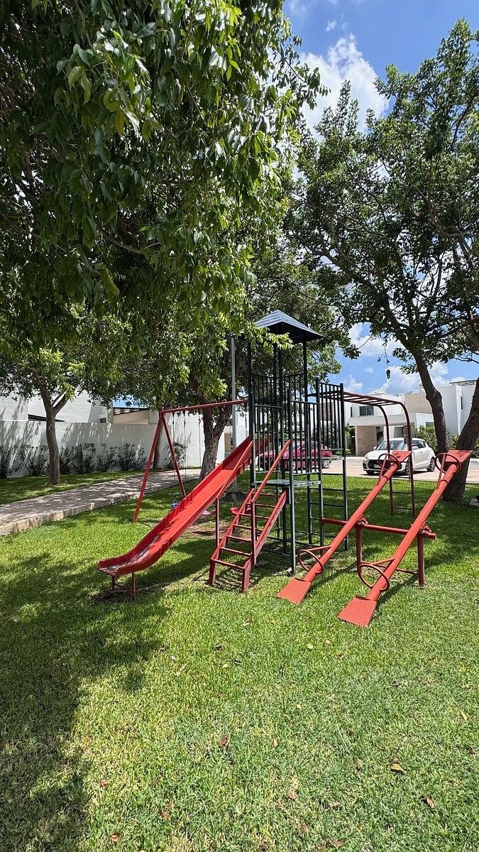 House in Gated Community in Cholul, Mérida, photo 33 of 36