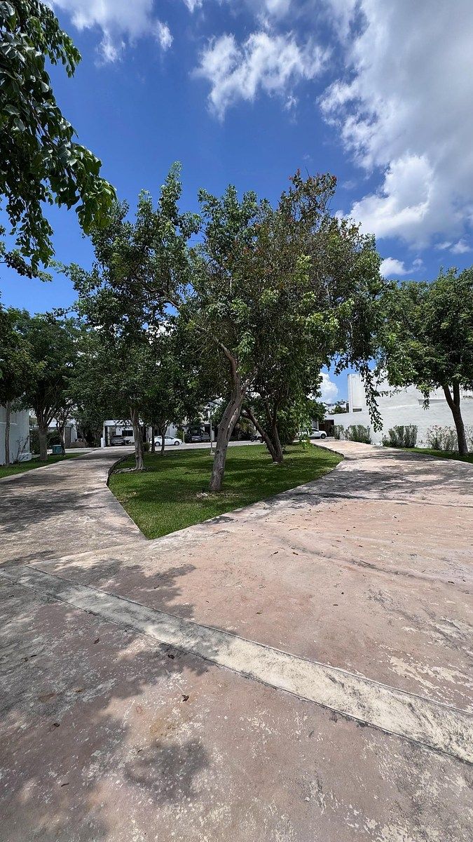 House in Gated Community in Cholul, Mérida, photo 31 of 36