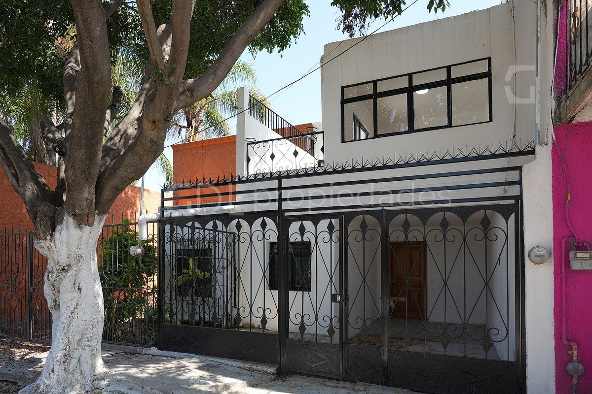 SALVADOR PORTILLO LÓPEZ CASA EN VENTA - foto 1