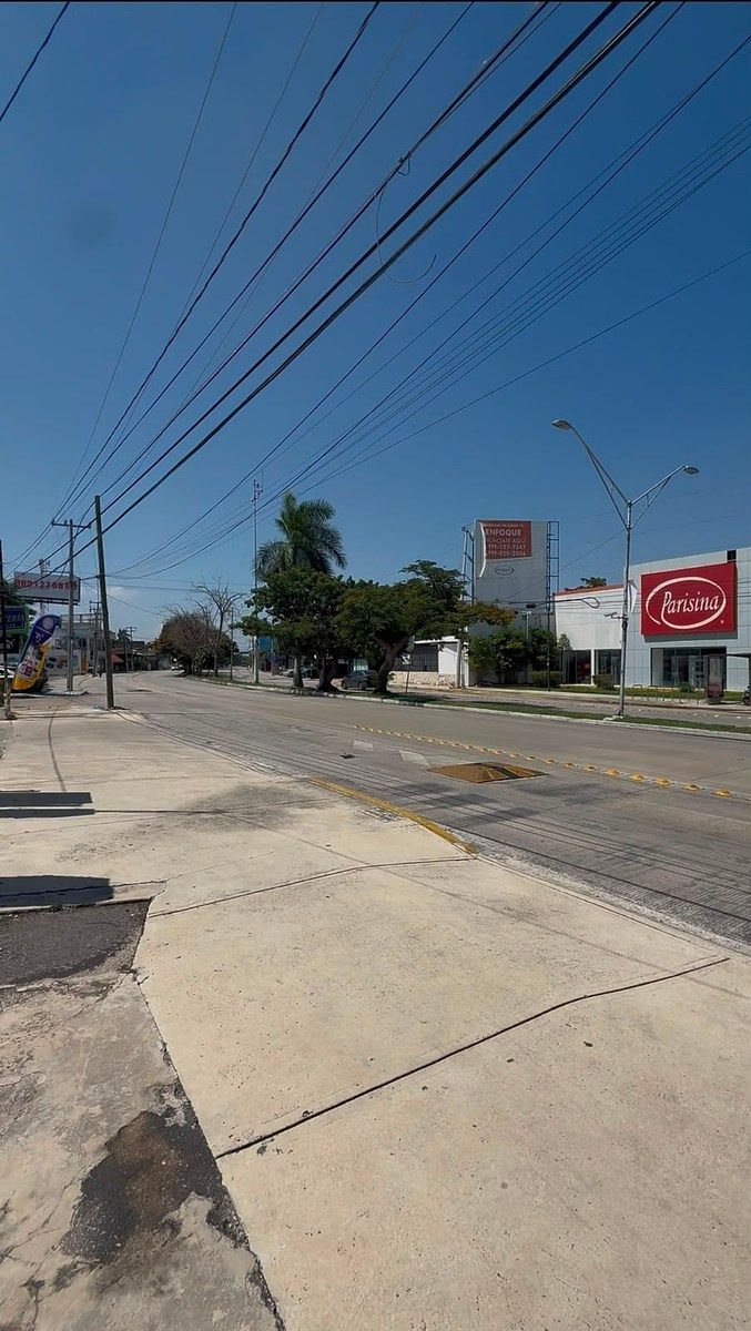 Local comercial en Paseo de Montejo, Mérida, foto 2 de 12