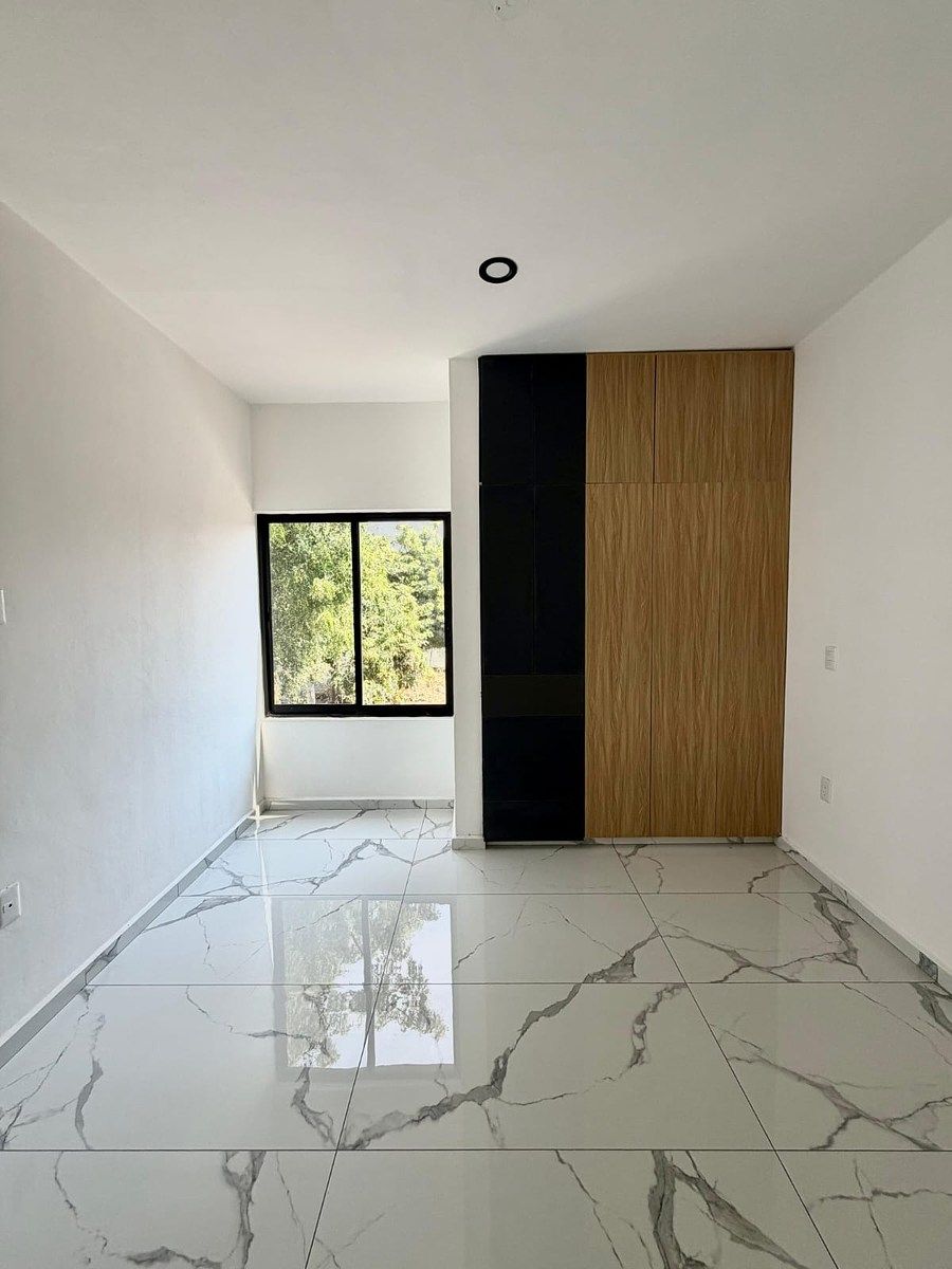 Casa em Carlos de La Madrid, Villa de Alvarez, foto 13 de 27