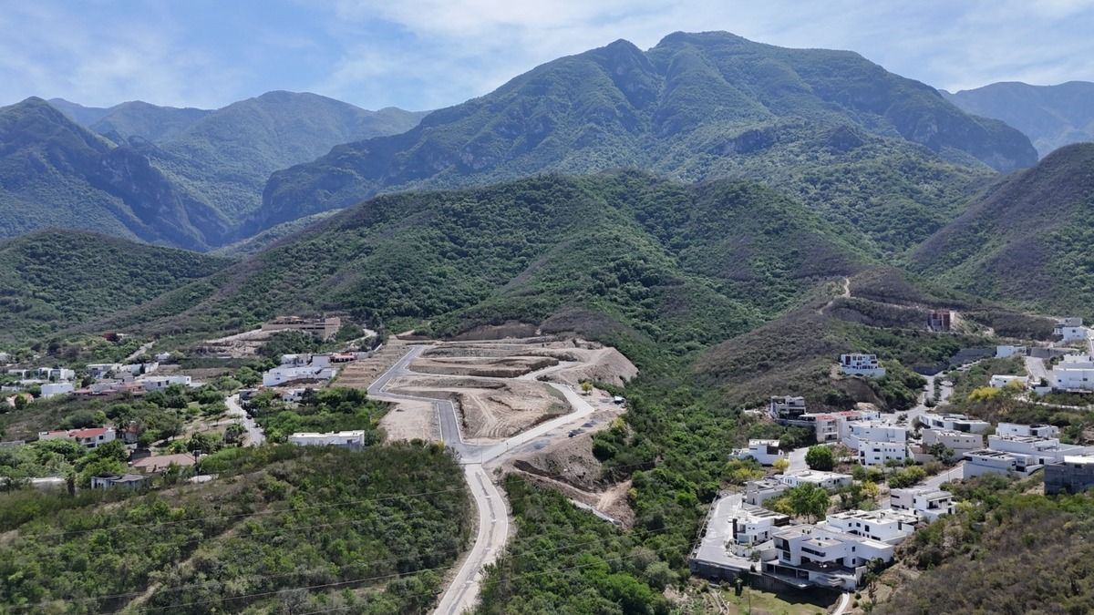 Lote em Bosques de Valle Alto, Monterrey, foto 4 de 7