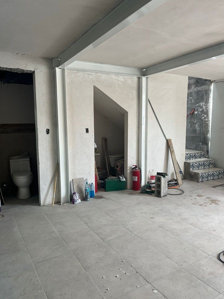 Commercial Storage Unit in Zirandaro, Juárez, photo 5 of 7