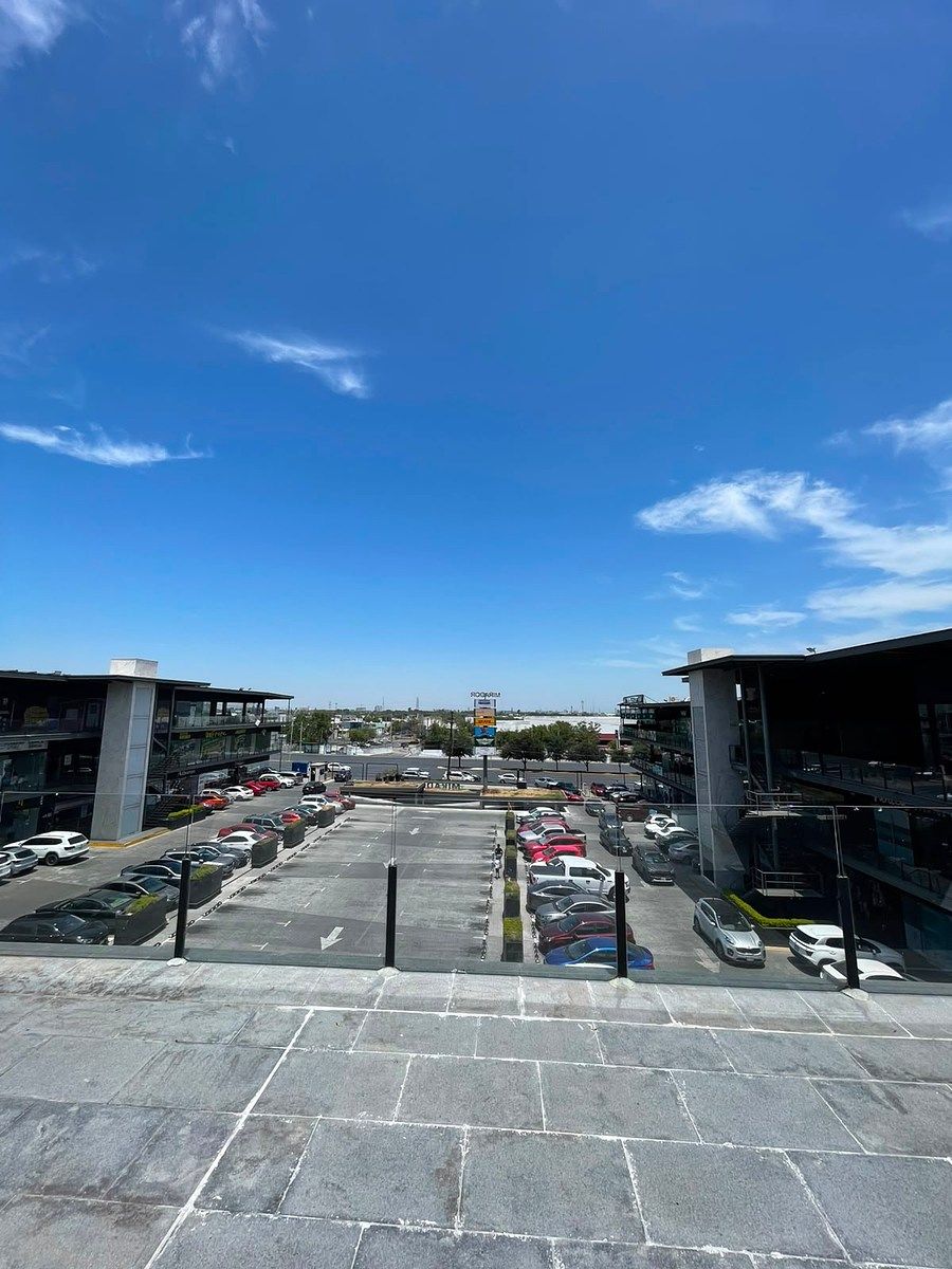 Loja em shopping em Mirador de la Silla, Guadalupe, foto 12 de 13