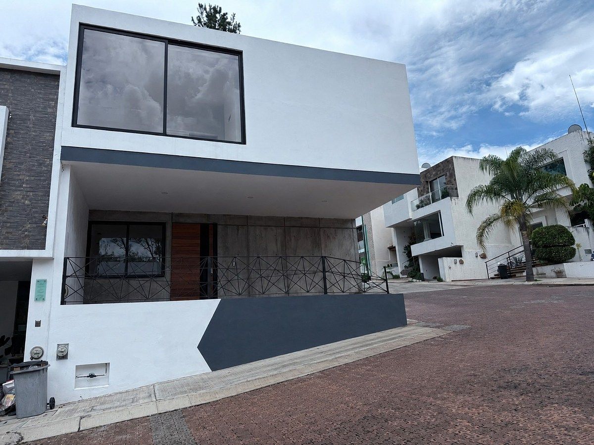 Casa em Jardines de Vista Bella, Morelia, foto 2 de 17
