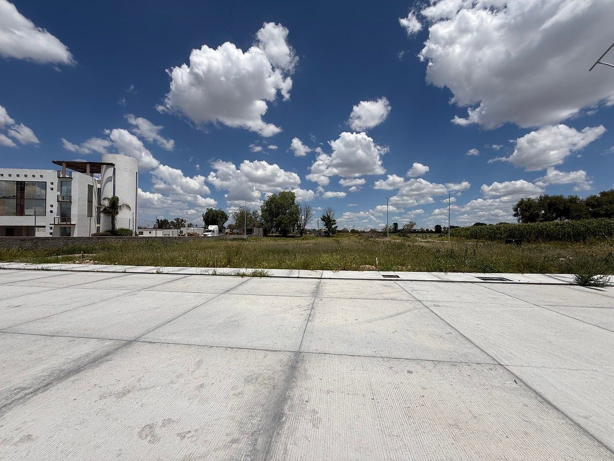 Lote em Bosques del Paraíso I, Jesús María, foto 8 de 16