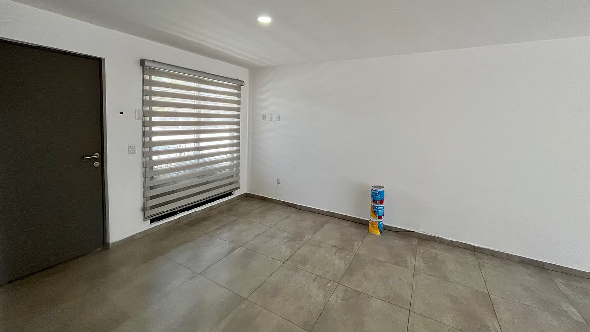 SALA, foto 3 de 29