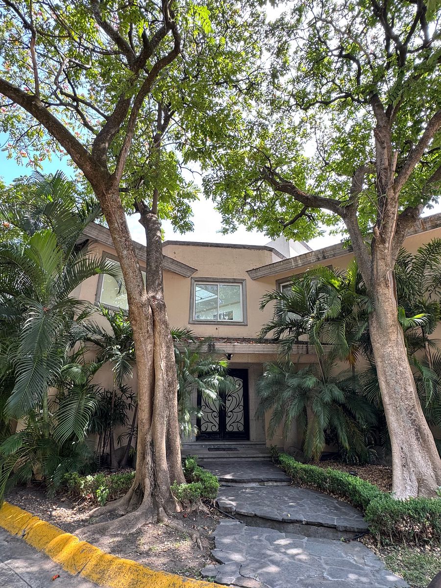 Casa à Venda · Rinconada Palmira, Cuernavaca, foto 1 de 45