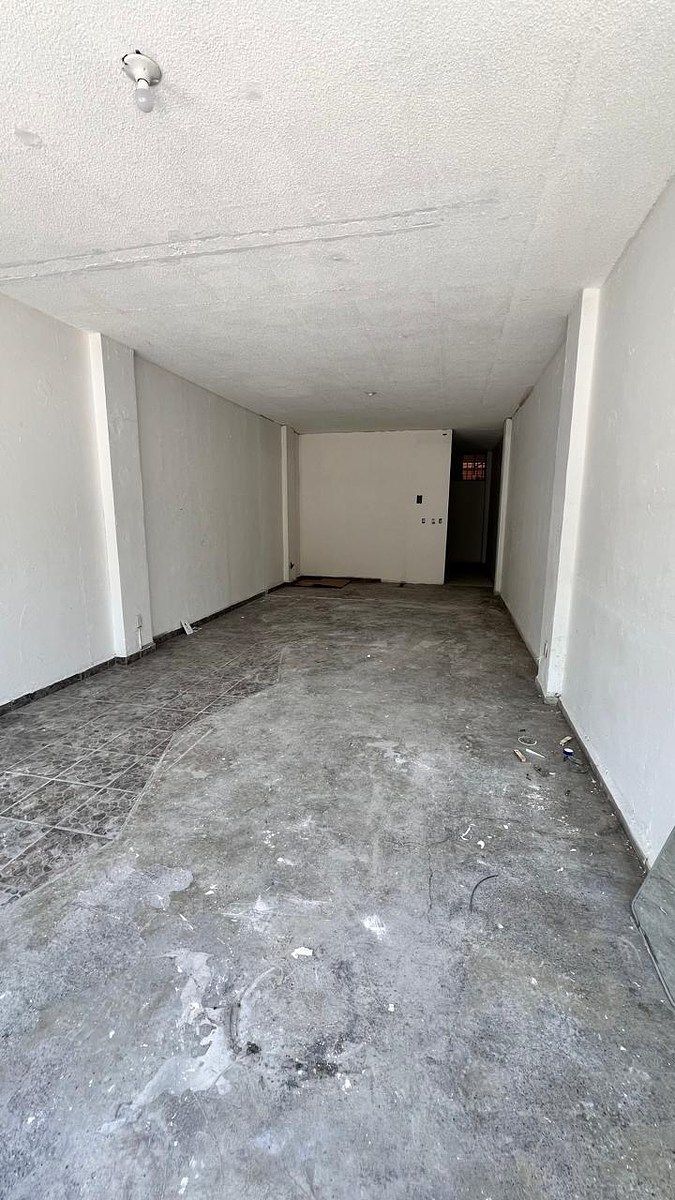 Local comercial en Del Valle, San Pedro Garza García, foto 5 de 8