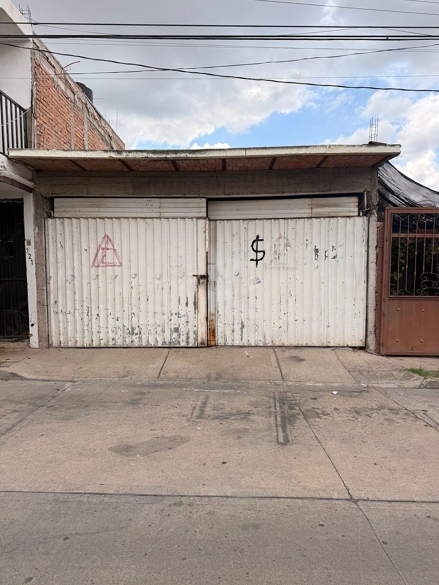 LOCAL EN OJOCALIENTE 3, foto 1 de 4