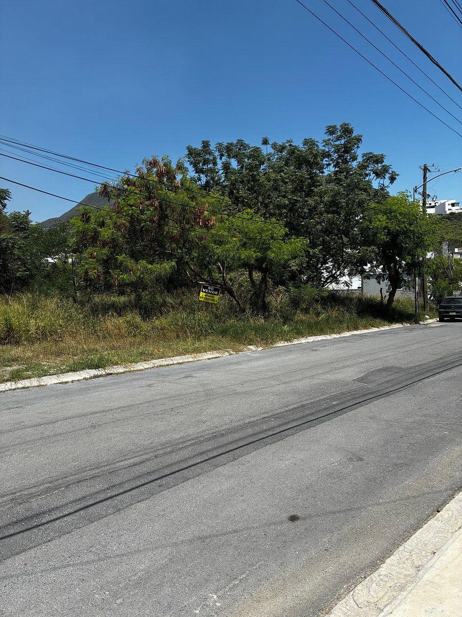 Lote em Campestre Bugambilias, Monterrey, foto 2 de 5