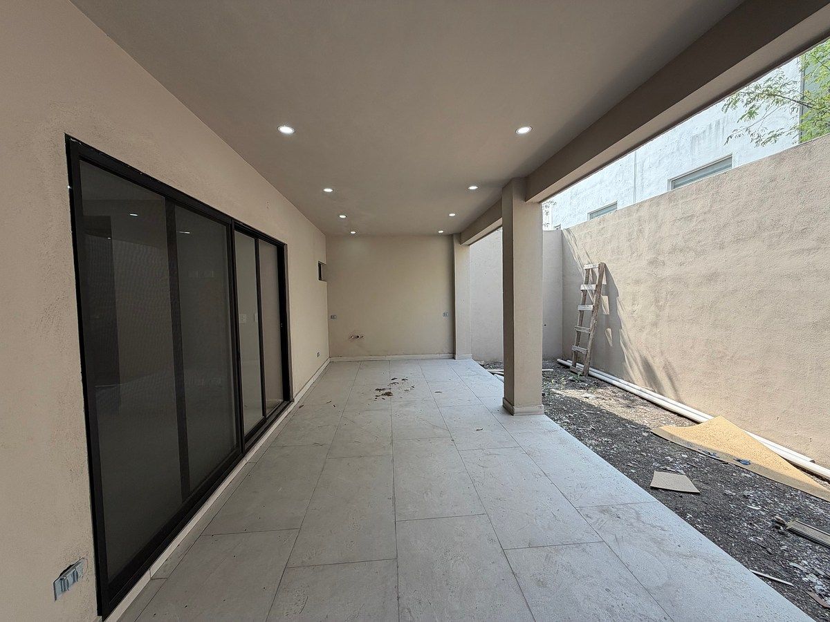 Casa em Cumbres Elite Premier, García, foto 15 de 17